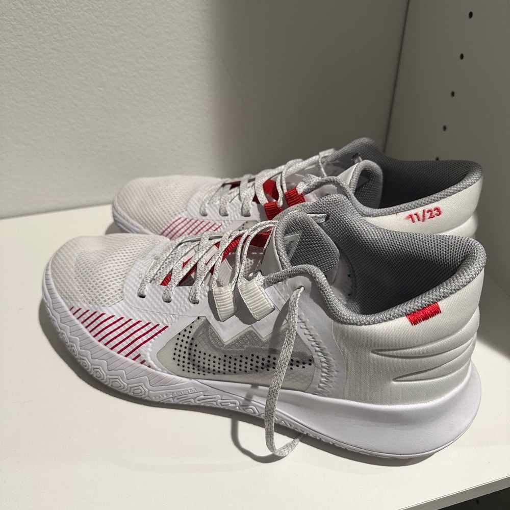 Nike Kyrie Flytrap 5’s (size 11)